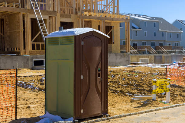 Portable Toilet Options We Offer in Freeport, FL
